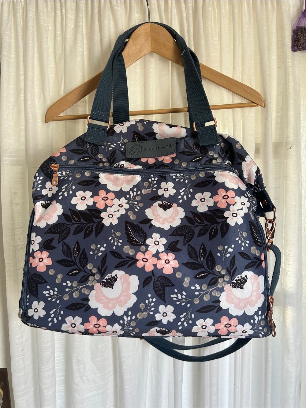 Sarah Wells Lizzy Pump Bag 🍼